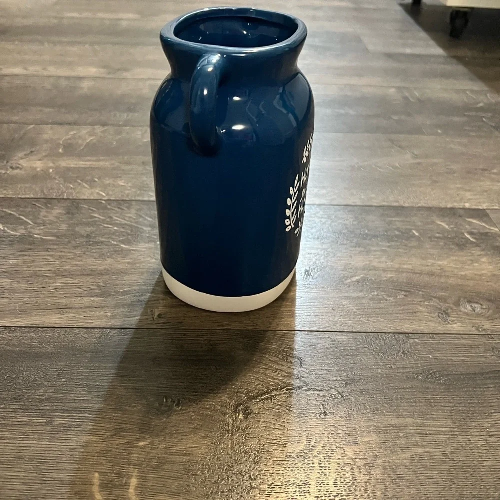 Old East Main Co navy blue