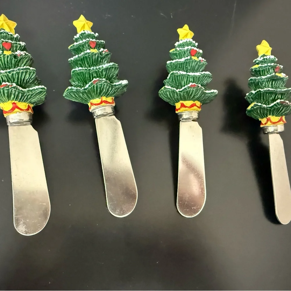 Set of 4 Festive Christmas Tree Spreaders perfect‎ for cheese or butter spread