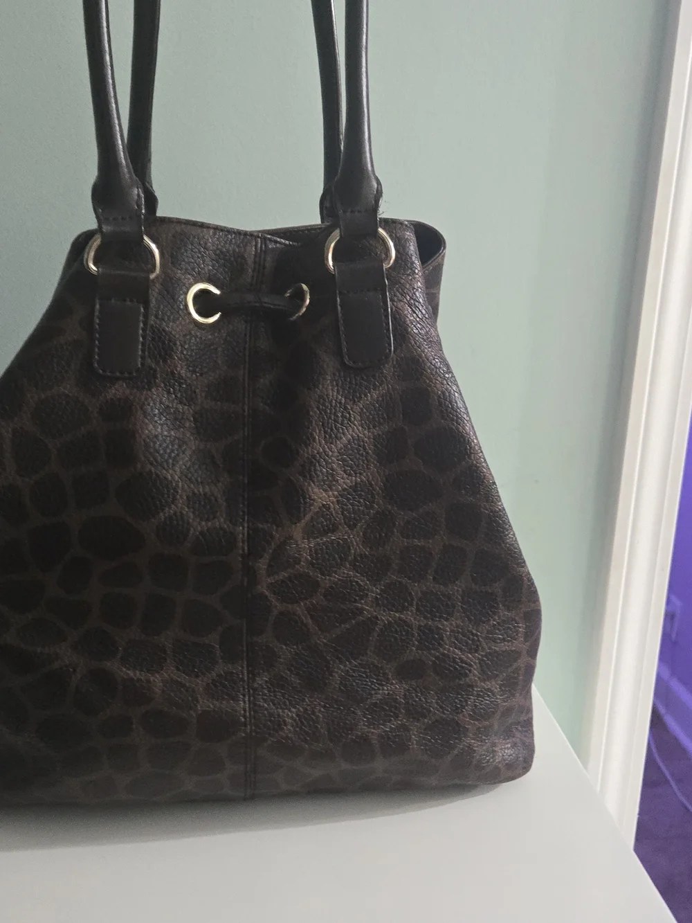 Talbots use giraffe