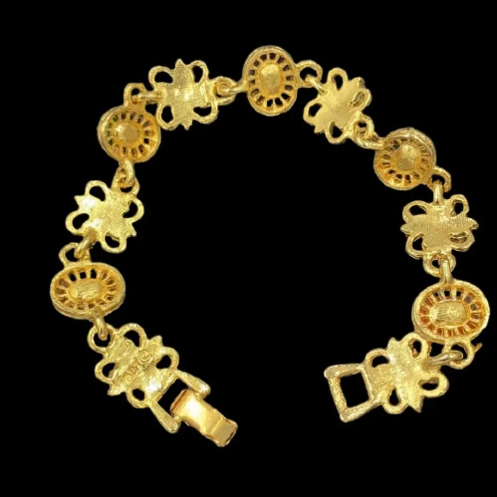 Vintage fun bracelet