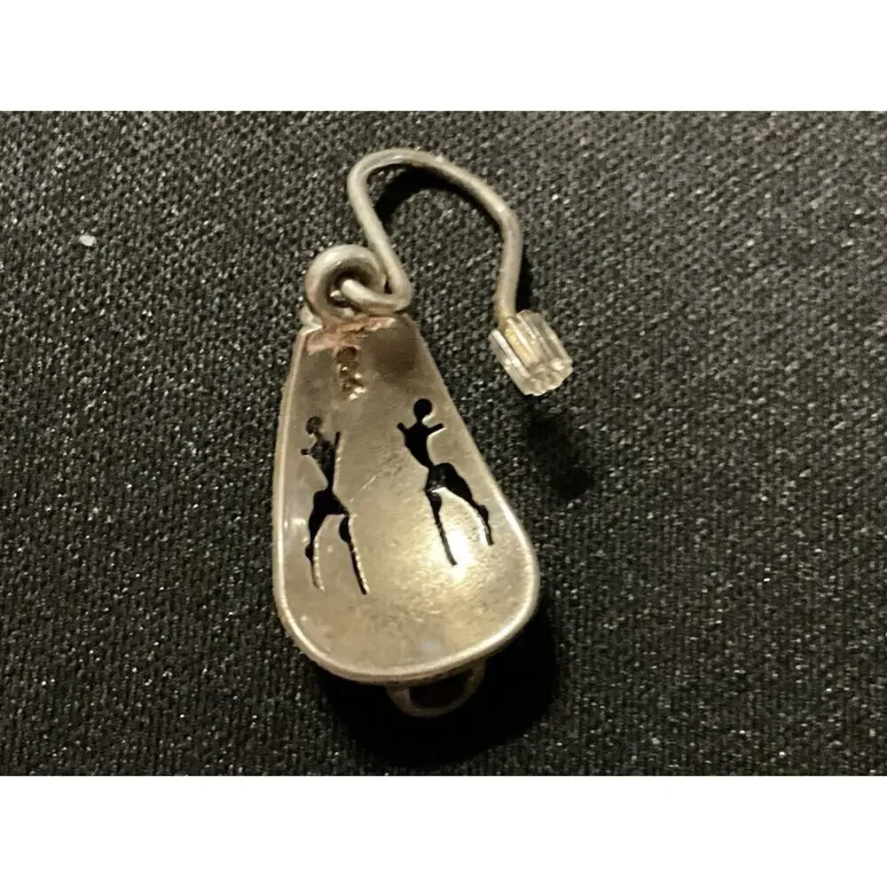 925 Post Fish Hook Vintage Native Laser Leather Accent