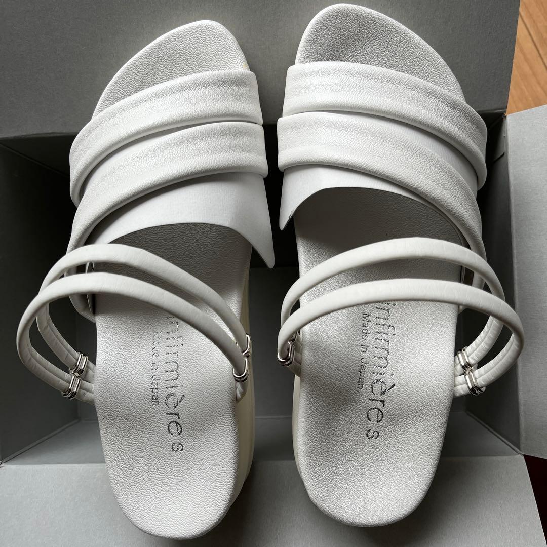 Nurse Sandals, Brand New, Unused, Size S, Unifamilia